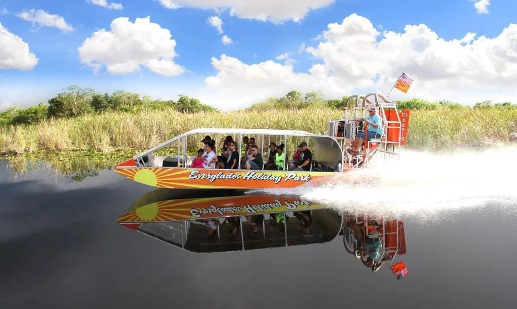 60-Minute* Airboat Tours