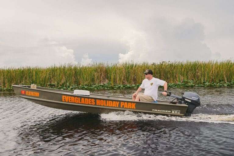 EVERGLADES FISHING BOAT RENTALS